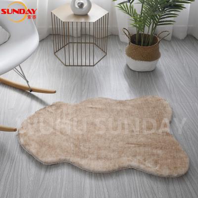 China Modern Tip-Dyed Faux Rabbit Fur Blanket for sale