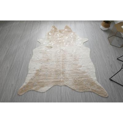 China Reversible Foil Printed Faux Whips Cowhides Blankets for sale