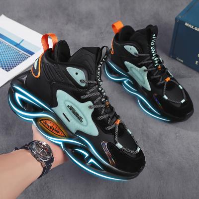 China Anti-Odor 2022 Spring Plus Size Sports Shoes Wholesale Trendy Running Shoes Casual Men's Shoes for sale