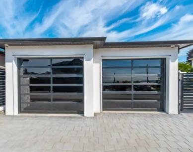 China Automatic Alloy Aluminum Sectional Insulated Glass Garage Doors Wind Resistance for sale