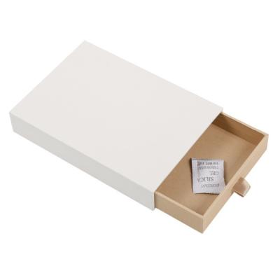 China Factory Sale Recyclable Paper Boxes Corrugated Cardboard Gift Box Gift Packing Box for sale