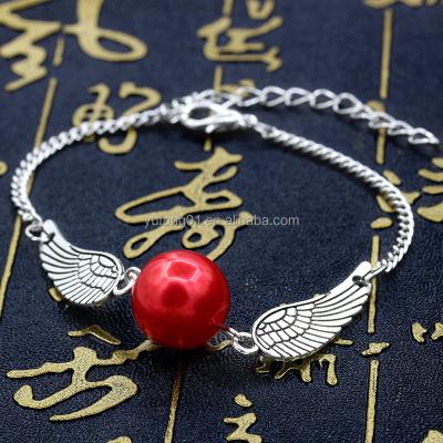 China 2022 Female New Hot Sale Vintage Angel Wings Bracelet Pearl Alloy Amazon Wings Bracelet Wholesale for sale