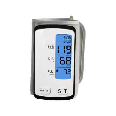 China Plastic Home Use Arm Blood Pressure Monitor Digital Boiling Point Checking Equipment LCD Display Class II Medical Sphygmomanometer à venda