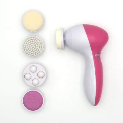 China Wholesale Exfoliators Beauty Care Massager 5 in 1 Battery Brush Rotation Multifunctional Facial Cleansing Electric Exfoliating Brush for sale