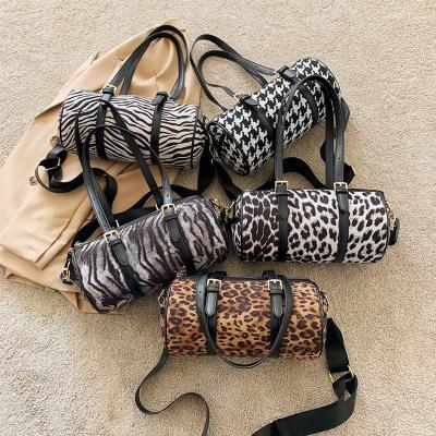 China New Fashion High Quality Retro All-match Shoulder Animal Print Women Clutch Bags Cylinder Cross - Body Handbags for sale