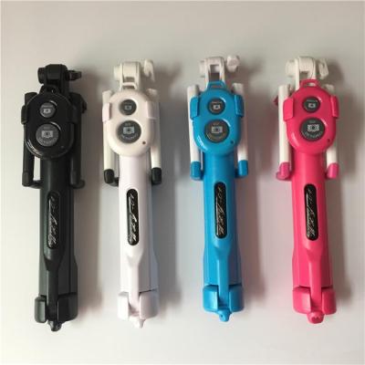 China Hot Selling Digital Camera Factory Selfie Flexible Stick Shooting Wireless Smart Selfie Stick Monopod for sale