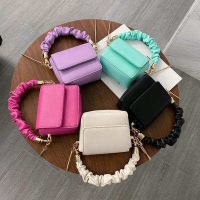 China Fashion customization luxury handbags for women purses for women 2020 fashion women freeze handbags for sale