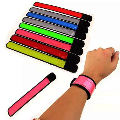 China Casual / Sporty Promotional Flashing Led Light Up Wristband Led Slap Wristband for sale