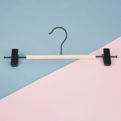 China Factory direct sale minimalist black pants hanger with beech wood for sale