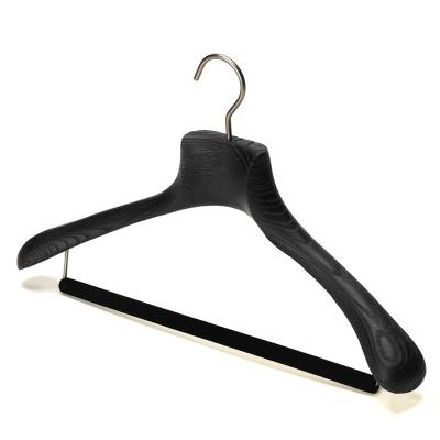 China Multifunctional Custom Heavy Duty Type Velvet Cloth Hangers Luxury Black Non-Slip Panty Bar Wooden Wide Shoulder Suit Coat Clothing Hanger for sale