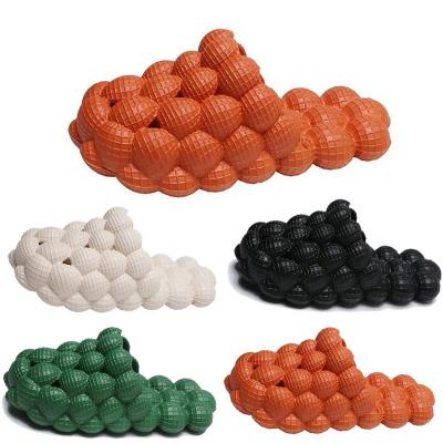 China Fashion Trend Hot Sale EVA Bubble Shoes Ladies Soft Massage Lower Home Men Outdoor Bubble Slips Slippers For Women for sale