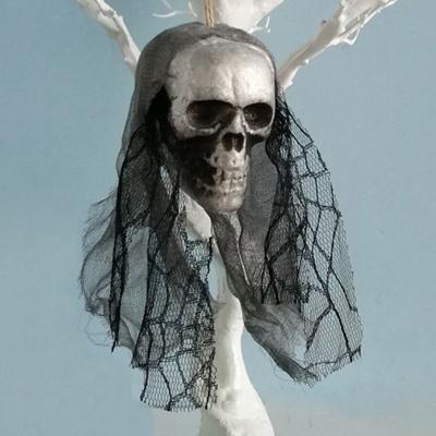 China Halloween Decoration Bar Garden Home Decor Haunted House Props Party Supplies Halloween Decoration Props Creepy Creepy Skeleton Hanging Ghost Skull for sale