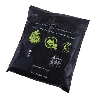 China Wholesale Custom Safety Plastic Mailing Bags With Own Logo , Poly Courier Mailing Bags For Clothing for sale