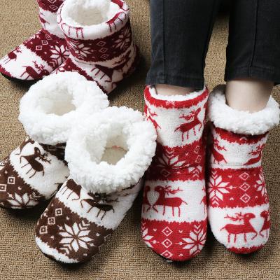 China Size Christmas Fawn Boots Soft Sole Indoor Floor Shoes Plush Socks Cotton Clog Platform Crescent Non-slip Heel for sale