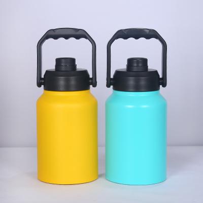 China 64oz 18/8 Stainless Steel PORTABLE Double Wall Beer Shaker Bottle Thermal Vacuum Insulated Beer Keg With Handle for sale