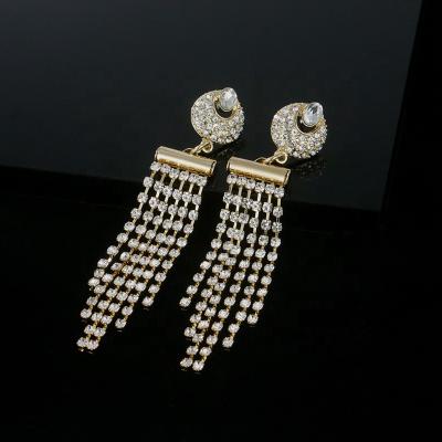 China Romantic Women Party Jewelry Crystal Dangle Earrings Long Tassel Earrings Rhinestone Gold Plated Drop Statement Earrings For Women for sale