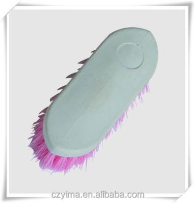 China Elegant PP Horse Brush Plastic Equestrian Products For Horse Grooming for sale