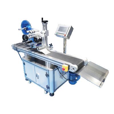 China 2021 reliable hot-selling automatic flat book box labeling machine outer packaging automatic labeling machine for sale