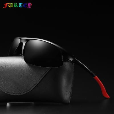 China Anti Shield Blast Outdoor Sports Sunglasses Man UV400 Protection Cycling Polarized Sunglasses 8516 for sale