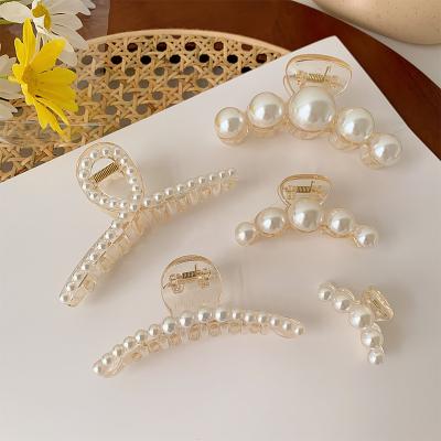 China New Eco-friendly Hyperbole Beads Acrylic Hair Claw Large Size Makeup Big Hair Cutting Styling Barrettes For Women Hair Accessories for sale