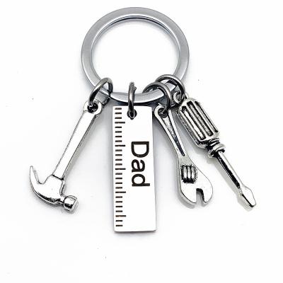 China Portable DIY Stainless Steel Dad Hammer Screwdriver Wrench Key Chain Dad Tools Father's Day Gift Keychain for sale