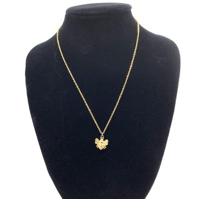 China OEM Creative Bee Chain Newest Gold Color Stainless Steel Environmentally Friendly Hot Selling Women Pendant Necklace for sale