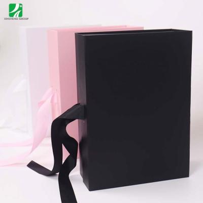 China 2022 Hot Sale Luxury Custom Folding Paper Packaging Box Magnet Cardboard Gift Biodegradable Packaging Boxes for sale