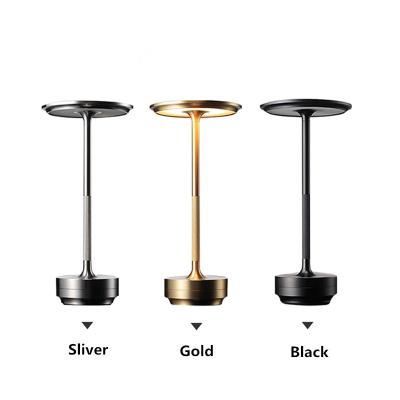 China Minimalist LED Cordless Table Lamp Retro Bar Metal Desk Lamps Rechargeable Touch Dimming Night Light Restaurant Bedroom Home Outdoor Decor for sale