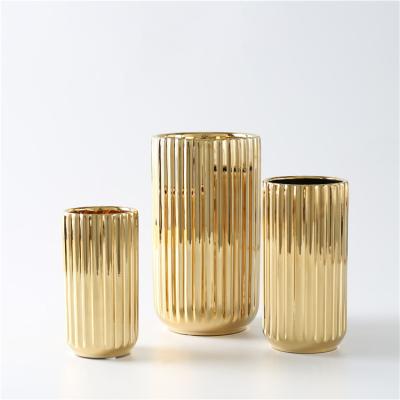 China Wholesale high quality modern luxury ceramic vase gold plating ware ceramic vases for sale