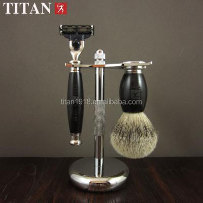 China Triple Blade Titan Razor With Delay Ebony Wooden Handle Disposable Straight Blade Men Shaving Kit for sale