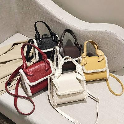 China FANLOSN Fashion Winter Fashion Design Handbag Women Tote Bag Mini Flap Satchel Fluffy Bag for sale