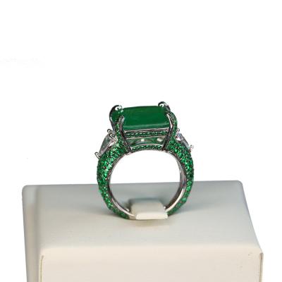 China For Wedding And Anniversary High End Women Fashion 925 Sterling Silver Emerald Ring For Women for sale