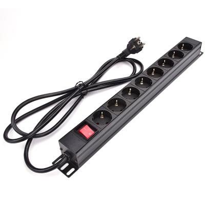 China Aluminum Alloy Switched Rack PDU 8 Way Germany Plug Base Management Controller for sale