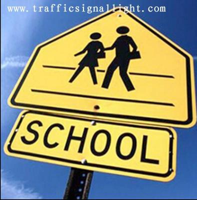 China Road Safety School Zone Safety Sign/Traffic Post for sale