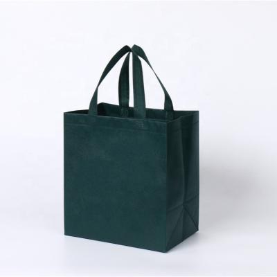 China Factory Price Sustainable Nonwoven Foldable Bag Custom Logo Nonwoven Shopping Bag for sale