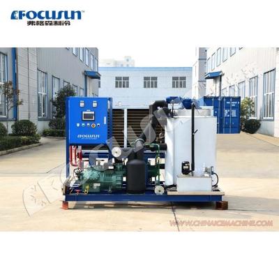 China Capacidad de almacenamiento de hielo de 500 kg Máquina de hielo de hojuelas medianas Focusun 5T con accesorios superiores en venta