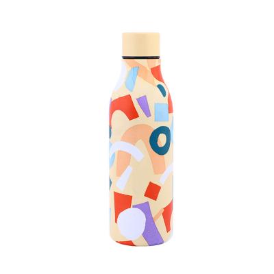 China Custom PORTABLE Stainless Steel Vacuum Flasks Vacuum New Trend 500ml Double Wall Vacuum Insulated Water Bottles Flask Mug Cup for sale