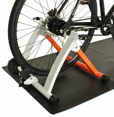 China Indoor Climbing Magnetic Classic Trainer Road Trainers Bicycle Rubber Feet Stand Bike Bicycle Trainer for sale