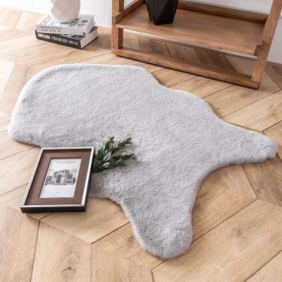 China 2022 Latest Household Washable Bedside Living Room Bedroom Faux Rabbit Fur Thick Blanket for sale