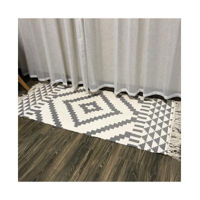 China Washable Cotton and Canvas Tassel Woven Carpet Mat Door Bedroom Tapestry for sale