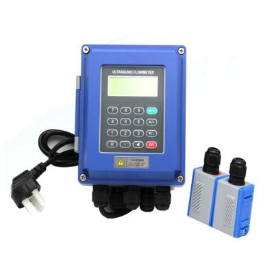 China Blue Plastic Ultrasonic Transducer Flowmeter High Temperature Wall Mounted Ultrasonic Flowmeter for sale