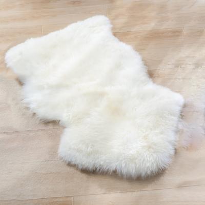 China Factory Supply Decorative Sheepskin Rug Area Rug Soft Genuine Lambskin Anti-Slip Wool Blanket For Bedroom Sofa Floor for sale