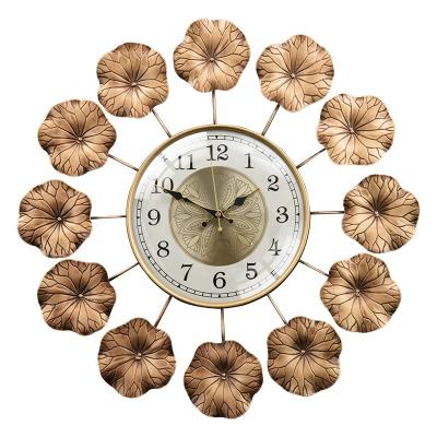 China Antique Style Vintage Wall Creative Personality Living Room Home Decoration Clock Antique Iron Art Metal Artwork Silent Wall Clock for sale