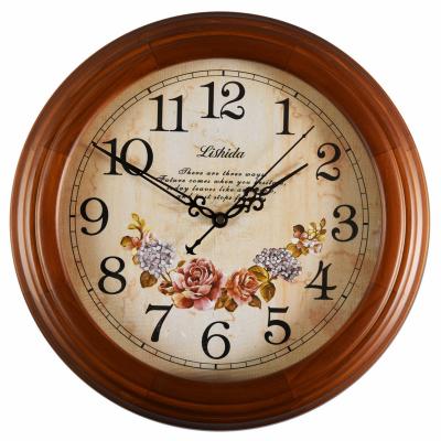 China Antique Style 14 inch round solid wood silent wall clock European home custom wall decoration antique wood digital wall clock for sale