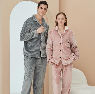 China Winter Coral Velvet Home Sleepwear Winter Warm Selling Thermal Warm Selling Front Open Front Pajamas Set Long Sleeve for sale