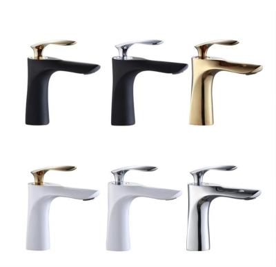 China Pull out spray factory price luxury gold and black gold brass basin faucet for baithroom faucet for sale