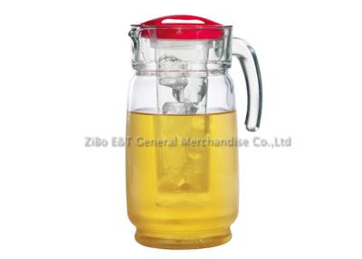 China Handled Water Infuser Pitcher with  lid , acrylic ice chamber / iced fruit infusion pitcher for sale