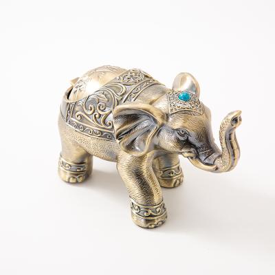 China Wholesale Portable High Quality Elephant Ashtray Retro Metal Factory Alloy Cigar Ashtray for sale