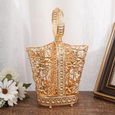 China Viable Creative European Classic Gold Hollow Metal Wand Storage Holder For Home Decoration for sale