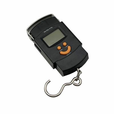 China Weight Measuring Dropshipping 50kg LCD Display Portable Digital Hook Scale Hanging Luggage Scale for sale